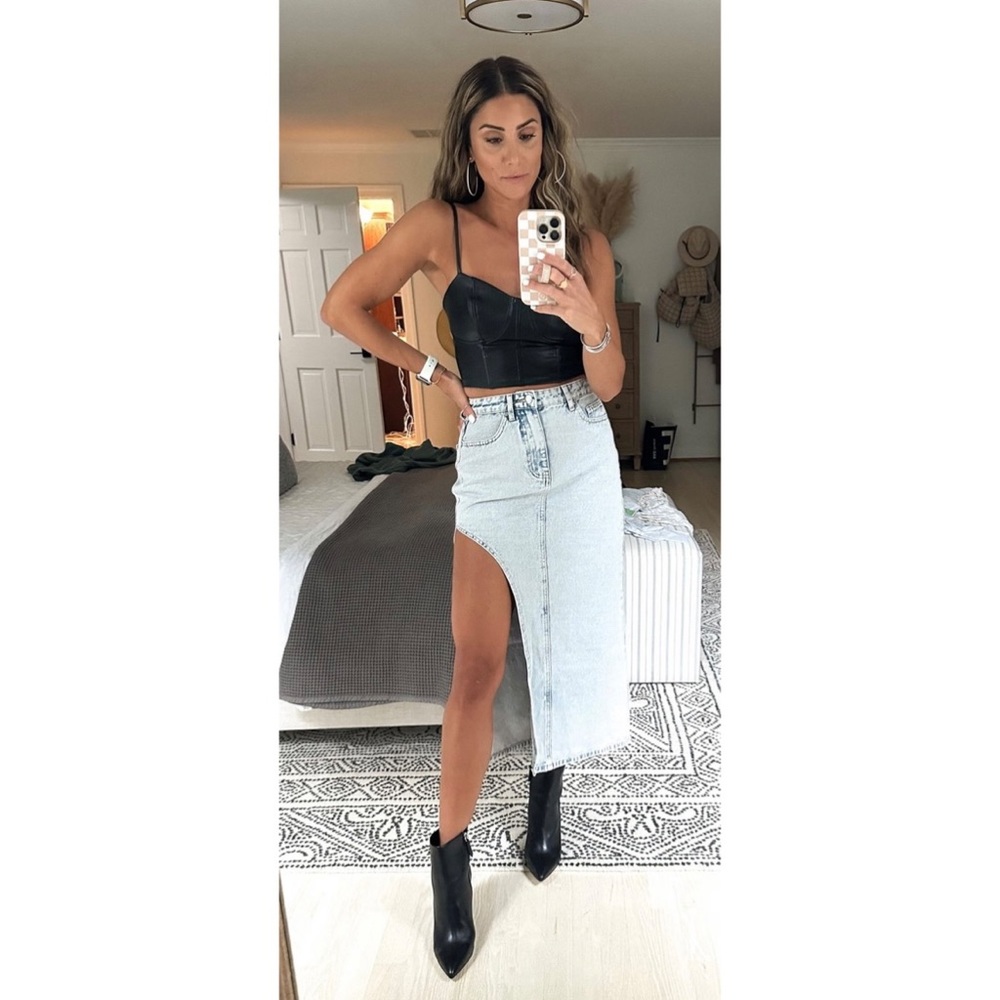 Thigh Split Denim Midi Skirt